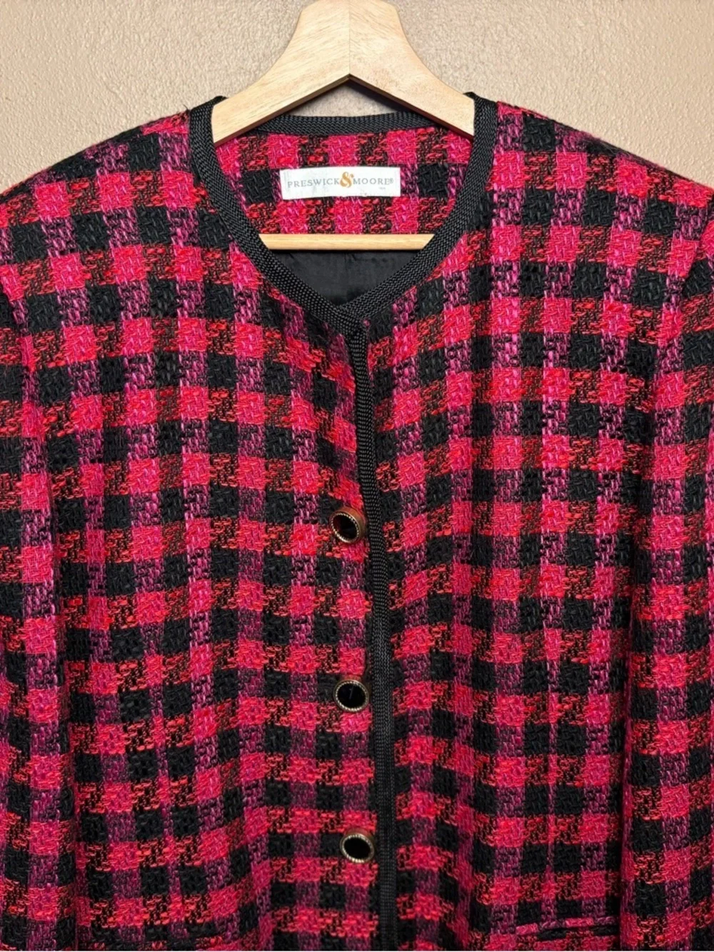 Preswick & Moore Vtg 90s Pink & Black Blazer Jacket, Gold/Black Buttons Size 14 - Picture 3 of 17
